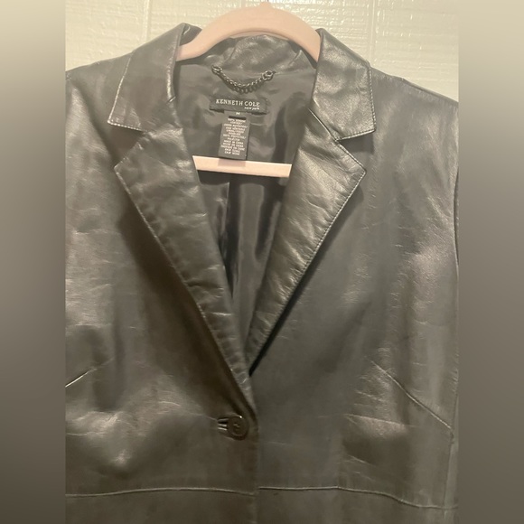 Kenneth Cole Black Leather Jacket -Size Medium GUC - Picture 5 of 11